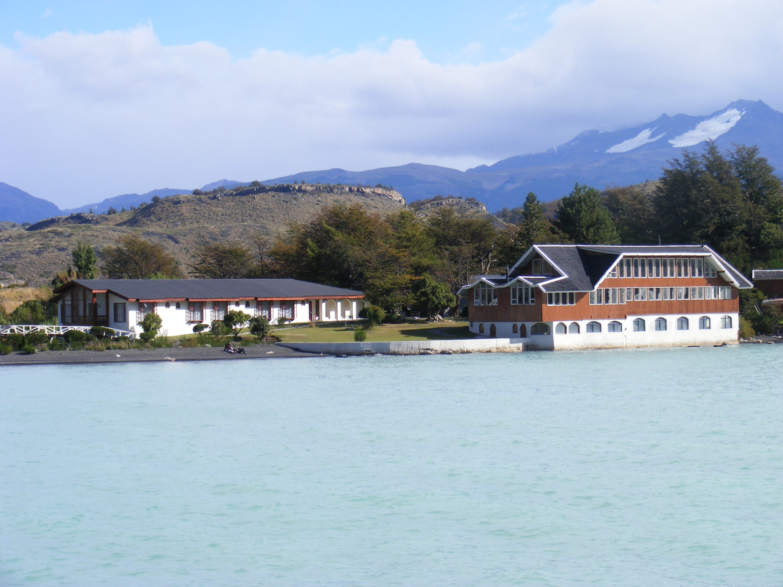 TORRES DEL PAINE HOTEL PEHOE